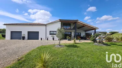 Maison d'architecte à Caumont (82210)