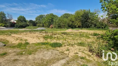 Terrain à bâtir à Thouaré-sur-Loire (44470)