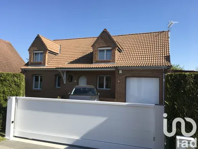 Traditional house at La Gorgue (59253)