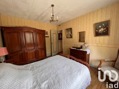 House at Estissac (10190) — 10/17