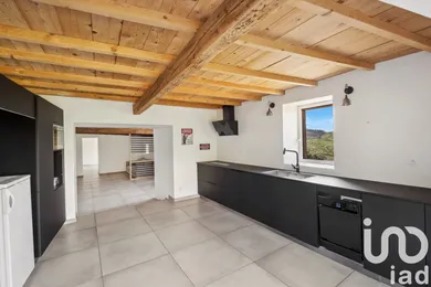House in Montrottier (69770)