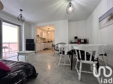 Appartement à Amélie-les-Bains-Palalda (66110) — 5/9