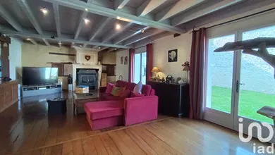 Maison de campagne à Montendre (17130) — 12/30