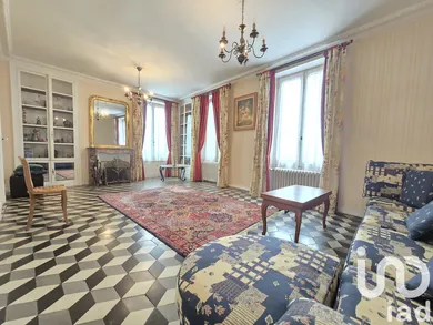Townhouse in Igé (61130)