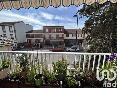 Apartment at Drancy (93700)