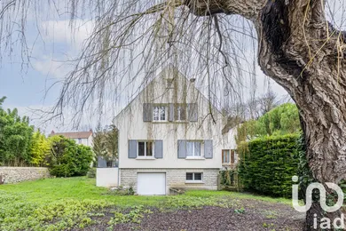 House at Auvers-sur-Oise (95430)