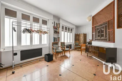 Immeuble à Paris (75020) — 22/28