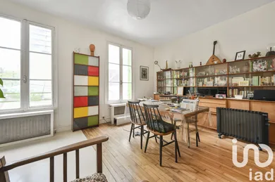 Immeuble à Paris (75020) — 20/28