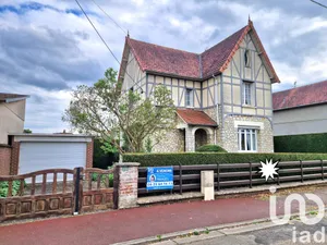 Maison de ville à Forges-les-Eaux (76440)