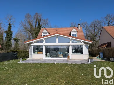 House at Beynes (78650)