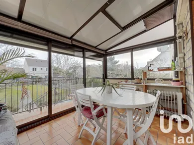 Maison traditionnelle à Aubergenville (78410)