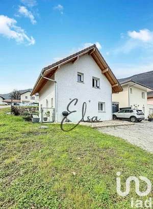 Maison traditionnelle à Chevrier (74520)