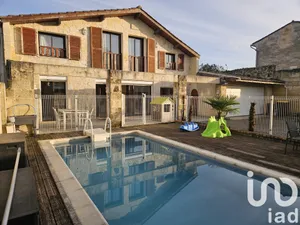 House at Abzac (33230)