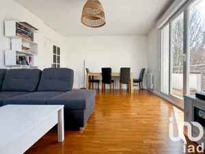 Appartement à Évry (91000)