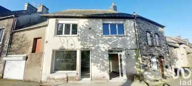 Maison de ville à Sixt-sur-Aff (35550)