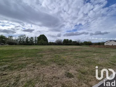 Land at SEIGNELAY (89250)