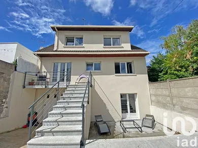 House at Bezons (95870)