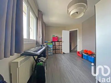 House at Bezons (95870) — 9/14