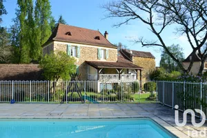 Maison de village à Pezuls (24510)
