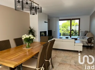 Maison traditionnelle à Nanteuil-lès-Meaux (77100)