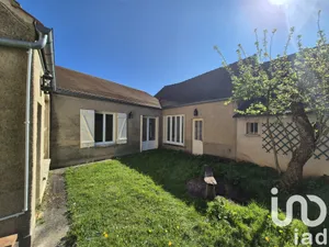 Park home at Pont-sur-Yonne (89140)