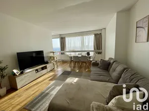 Apartment at Puteaux (92800)