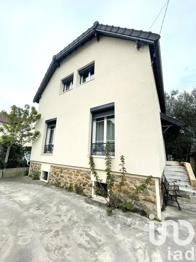 Maison à Livry-Gargan (93190) — 3/8