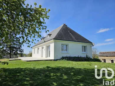 Maison traditionnelle à SAINT AUBIN LE DEPEINT (37370)