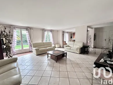 Maison à Saint-Germain-lès-Corbeil (91250)