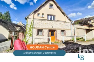 House at Houdan (78550)
