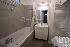 Duplex at Éragny (95610)