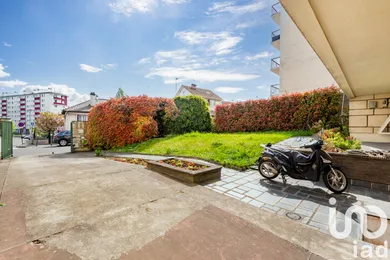 Architectural house at Noisy-le-Sec (93130) — 24/29