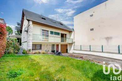 Architectural house at Noisy-le-Sec (93130) — 3/29