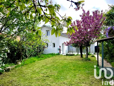 Maison traditionnelle à Rezé (44400)