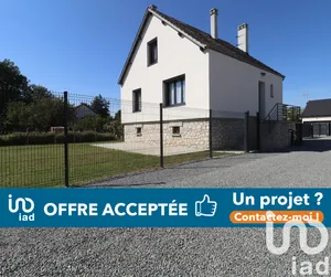 Maison traditionnelle à Villemandeur (45700)