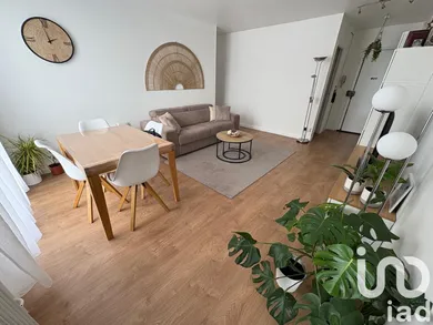 Apartment at Argenteuil (95100)