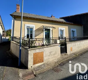 Maison de village à Saint Loup Lamairé (79600)