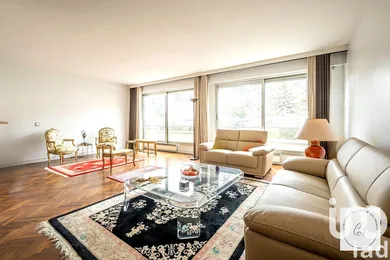 Duplex in Paris (75016)