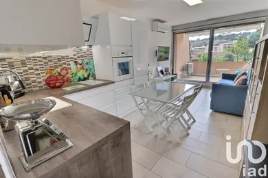 Apartment at Cavalaire-sur-Mer (83240)