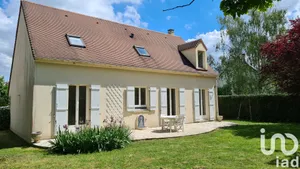 Traditional house in Saint-Rémy-lès-Chevreuse (78470)