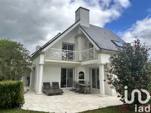 Maison d'architecte à La Chapelle-sur-Erdre (44240)