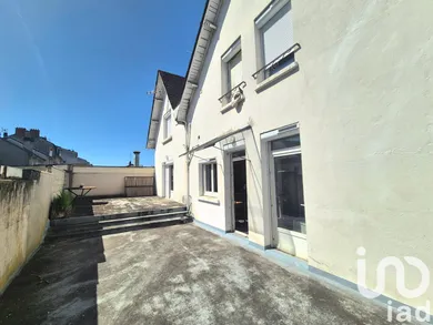 Building in Brive-la-Gaillarde (19100)