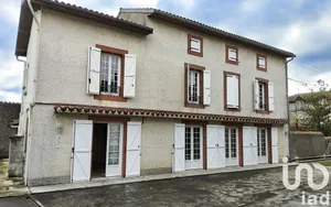 Maison de village à Labarthe-Rivière (31800)