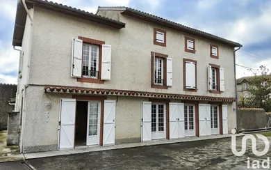 Maison de village à Labarthe-Rivière (31800)