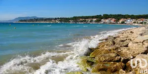 Apartment at Saint-Cyr-sur-Mer (83270)