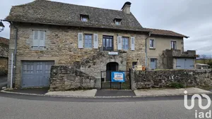 Village house at Marcolès (15220)