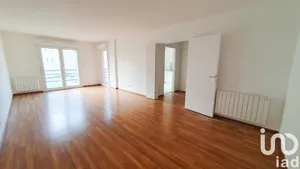 Apartment at Rouen (76100)
