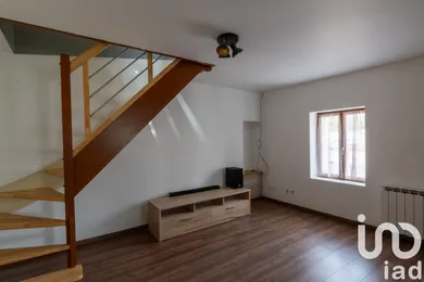 Maison de village à Dampierre-en-Burly (45570)