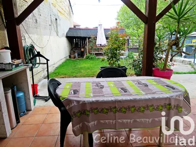 Maison de ville à Macau (33460)