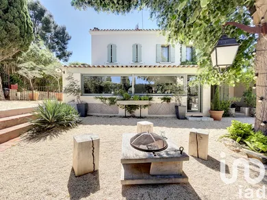 Traditional house at La Seyne-sur-mer (83500)